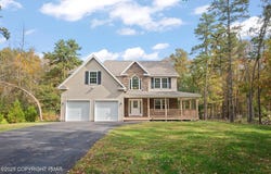 6330 Laurel Road, Pocono Summit, PA 18346