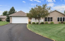 2100 Burr Oak Dr, Austin, MN 55912