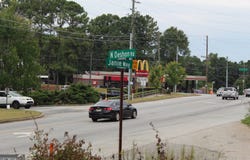 433 N Deshon Road, Stone Mountain, GA 30087