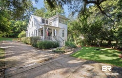 556 Johnson Avenue, Fairhope, AL 36532
