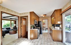 5526 Unity Avenue N, Crystal, MN 55429