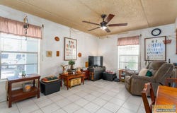 108 E Oleander St., South Padre Island, TX 78597