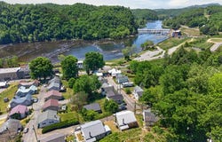 411 Grayson St, Fries, VA 24330