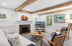 16 Stock Farm Lane, Sag Harbor, NY 11963