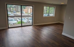 115 E KINGS Highway, MAPLE SHADE, NJ 08052