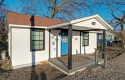 305 W Port Arthur AVE, Sallisaw, OK 74955