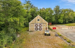 Faunce Corner Rd, Dartmouth, MA 02714
