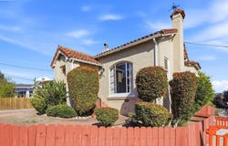 3000 Morcom Ave, Oakland, CA 94619