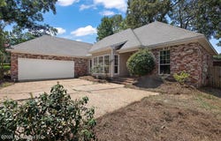 427 Apple Valley, Pearl, MS 39208