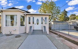 2468 82nd Ave, Oakland, CA 94605
