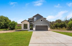 8228 Utopia Blvd, Selma, TX 78154