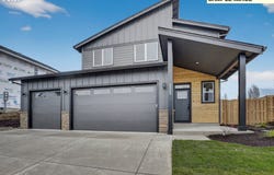 2575 NE JUSTUS Ave, Estacada, OR 97023