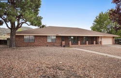 1717 Catron Court SE, Albuquerque, NM 87123