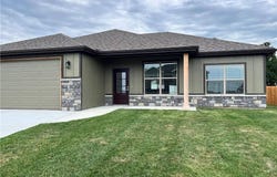 810 Timberline Drive, Cameron, MO 64429