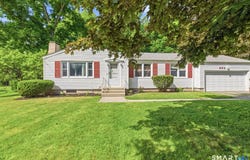 852 Brookside Drive, Orange, CT 06477