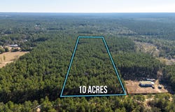 Badger Drive, Crestview, FL 32539
