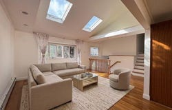 7 5th Place, Syosset, NY 11791