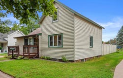 936 S 6TH AVENUE, Wausau, WI 54401