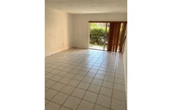 1300 W 47th Pl, Hialeah, FL 33012