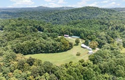 397 Star Point Rd, Celina, TN 38551