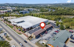 1325 W 76 Country Boulevard, Branson, MO 65616