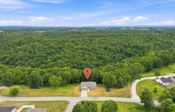 1295 Morningside Falls Boulevard, Blue Eye, MO 65611