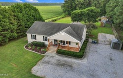 3217 W Gibbs Road, Knotts Island, NC 27950