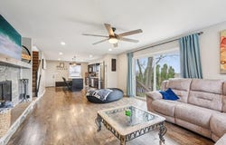 W305N5280 Gail Ln, Hartland, WI 53029