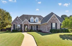 511 S 67th Street, Broken Arrow, OK 74014