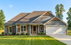 1013 E Tennie, Gainesville, TX 76240