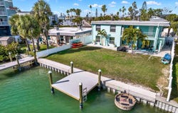 117 140TH Avenue E, MADEIRA BEACH, FL 33708