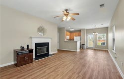 1539 Rachels Ridge NW, Kennesaw, GA 30152