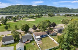 496 E Sarnia Street, Winona, MN 55987