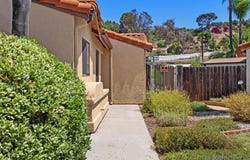 2922 Alamitos, Escondido, CA 92027