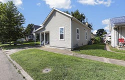 586 E Main Street, Logan, OH 43138