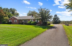 2754 BIG Road, FREDERICK, PA 19435
