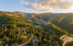 128 Blooming Flower Ct, Sandpoint, ID 83864