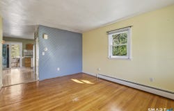 14 Lawton Road, Manchester, CT 06040
