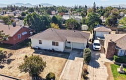 219 W Victoria, Rialto, CA 92376