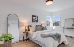 1347 E Bennett, ,, CA 90221