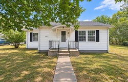 404 S Walnut Street, Buffalo, MO 65622