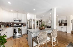 4330 E TURNEY Avenue, Phoenix, AZ 85018
