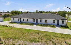 191 Rotonda Boulevard W, Rotonda West, FL 33131