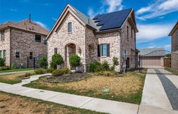 1828 Temple Hill, Van Alstyne, TX 75495