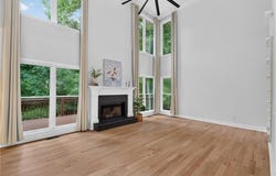 207 Kingsley Way, Woodstock, GA 30188