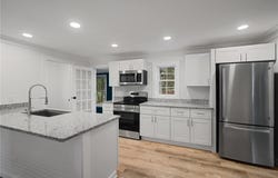 2 Plainfield Pike, Foster, RI 02825