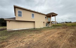 2121 Deerfield Terrace, Liberty, MO 64068