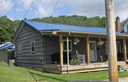 361 MAPLE Avenue, Philippi, WV 26416