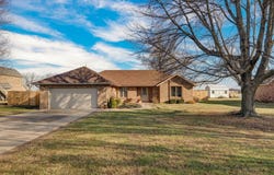 206 Dunkle Drive, Marionville, MO 65705