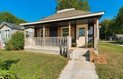 314 W Springer Avenue, Guthrie, OK 73044